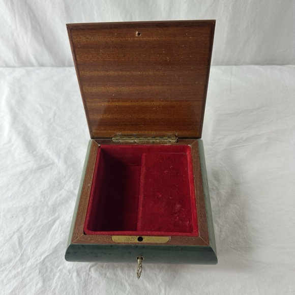 Vintage Swiss Reuge Musical Music Wood Inlay Box Fur Elise Made In Italy W/Key - Picture 9 of 16